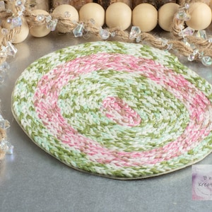Miniature Braided Oval Rug in Pink & Green Variegated Color (Large) for 1:12 Scale Dollhouse Miniature