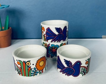 Villeroy & Boch Four Egg porcelain cups ACAPULCO Design Christine Reuter.