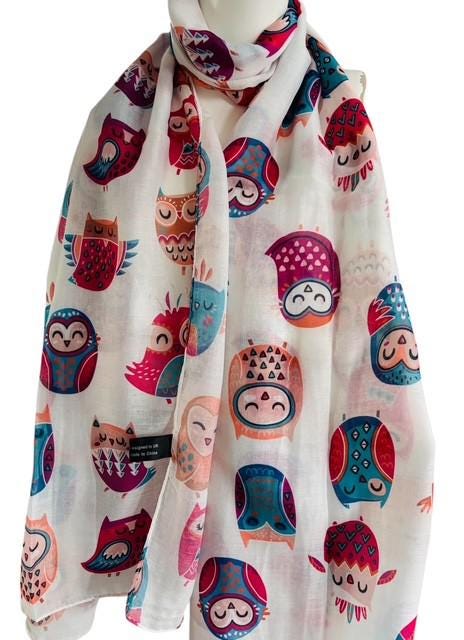 Ladies cream scarf with cute owl design, bn, Christmas, stocking filler, birthday, gift