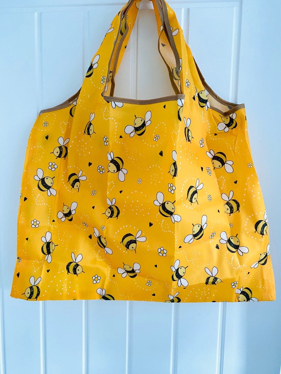 Discover Bee design gift Shopping Tote Bags