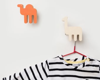 Animal hooks Safari nursery decor, Clothing Rack, Safari hooks bedroom decor, Animal hooks Wall Nursery Decor, kleiderhaken kinder