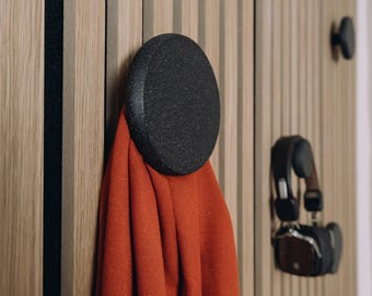 Ganchos para paneles acústicos negros brillantes: perchero decorativo impreso en 3D, accesorios modernos para paredes con lamas acústicas, soluciones de insonorización con estilo