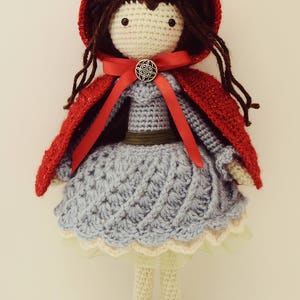 Amigurumi Pattern / Crochet Doll Pattern / Photo Tutorial / Instant Download image 5