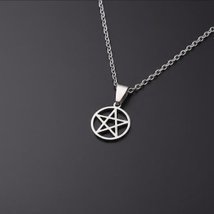 Pentakelhalsband – Wicca-smycken i rostfritt stål – Litet pentagramhänge – Hednisk skyddsamulett