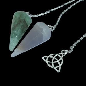 Fluorite Crystal Pendulum – Wiccan Divination Tool – Pagan Dowsing Amulet – Witchcraft Healing Jewelry