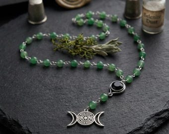 Hecate Triple Moon Necklace • Green Aventurine & Black Onyx Pagan Rosary • Strophalos Amulet • Wiccan Jewelry • Stainless Steel