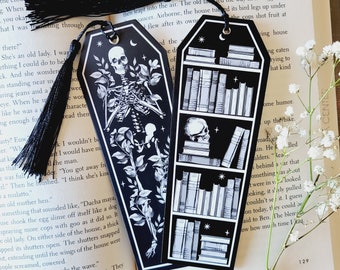 Coffin Bookmark with tassel - Mystery Skulls Book Mark - Spooky Season - Witchcraft Books - Bookish Merch - Halloween Bookmark - Gothic Gift