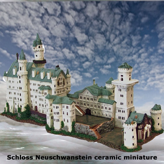 Faller 180512 Neuschwanstein Castle Model Background - H0 / TT / N Scale - New