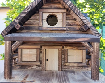 Rustic cabin in the woods, Birdhouse