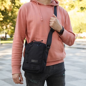 Sac à bandoulière, Sac pour homme noir, Grand sac à bandoulière pour homme, Sac à main à bandoulière, Sac, Cadeaux pour homme, Sac à bandoulière, Sac minimaliste
