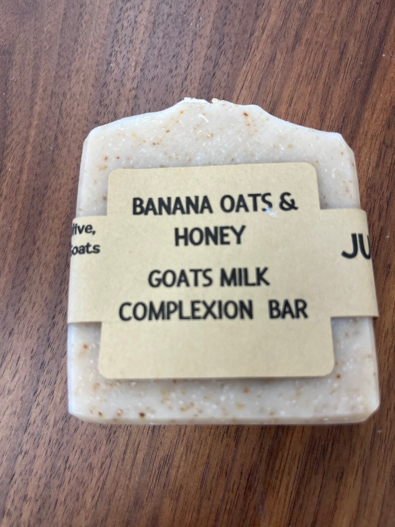 Banana Oats & Honey Goats Milk Complexion Bar image 1