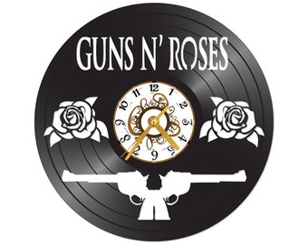 Vinyl record clock ** FREE SHIPPING**  - records for wall - vintage - re-purposed record clock