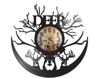 Hunting/Deer themed vinyl record clock **FREE SHIPPING in USA**