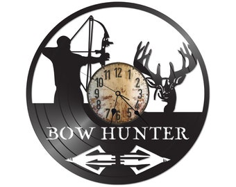 FREE Shipping!!FREE SHIPPING!! Deer bow hunt vinyl record clock