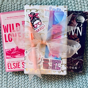 Blind Date with a Book – Personalized Book Box | Spicy Romance Thriller Surprise Genre | Birthday Gift for Book Lovers | Self Care Gifts