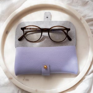 Estuche de gafas de cuero personalizado, estuche de gafas de cuero genuino con grabado/nombre/iniciales, idea de regalo para él/ella, estuche de gafas de sol