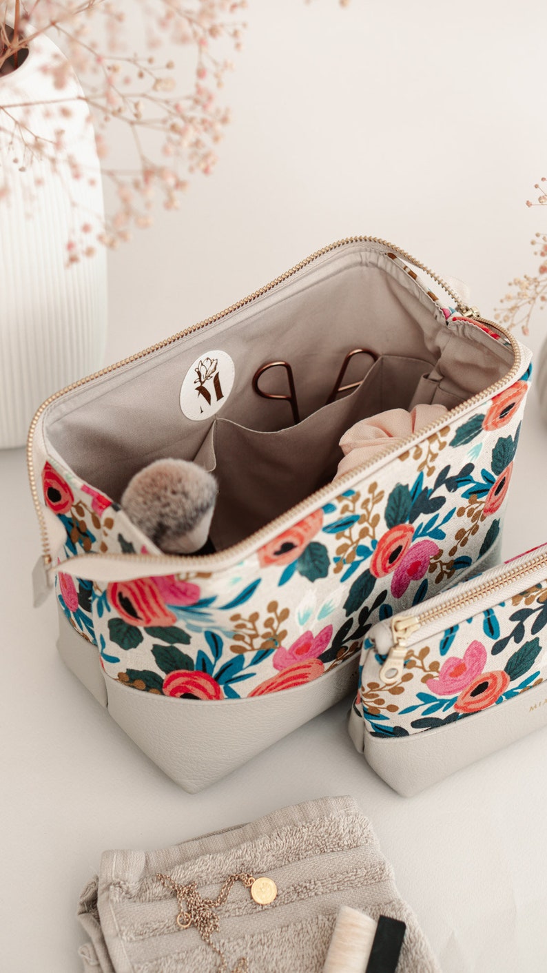 Small, medium, large cosmetic bag with compartments women's floral design beige gift idea for women toiletry bag, customizable with name image 3