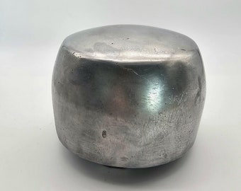 VOGUE NEW YORK Aluminum Hat Block Form Millinery Mold Crown - Size 22.5"