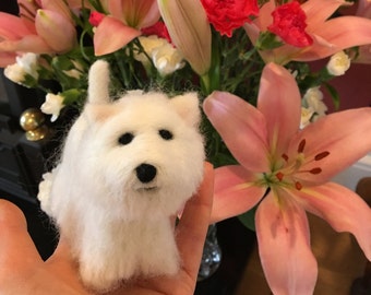 Mini needle felted model of a Westie. Dog. Dog lover gift. Miniature. Gift. Pet lover. Ornament. Handmade. Unique gift.