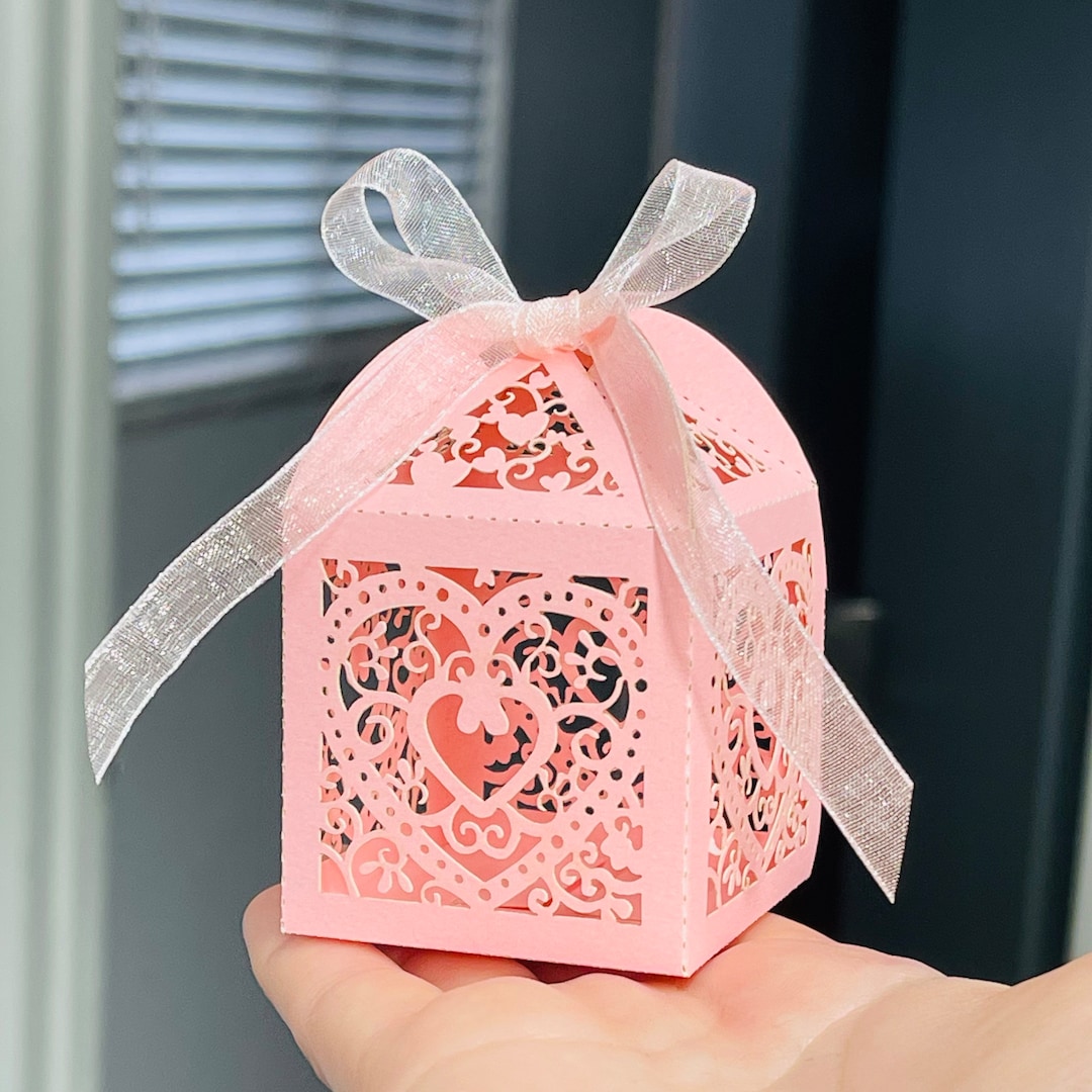 Heart-shaped Candy Boxes With Ribbon - Guests Gift! Wedding ...