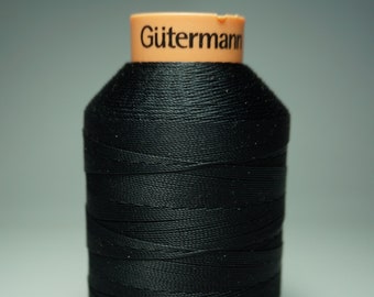 Hilo Gutermann negro Tera 20 tex 150: extra fuerte