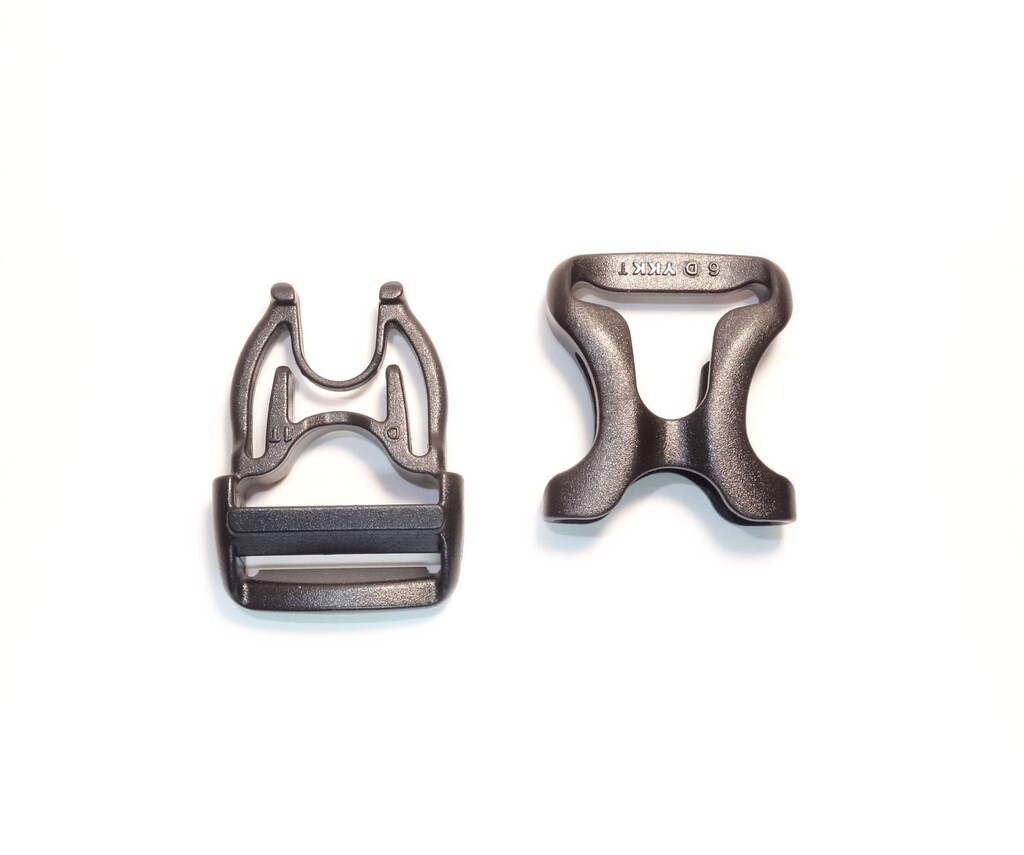 Set Cinghie E Fibbie In Poliestere 2,5 Cm - 6 Metri Di Nastro Con 6 Fibbie A Scatto E 12 Clip - Per Progetti Fai Da Te