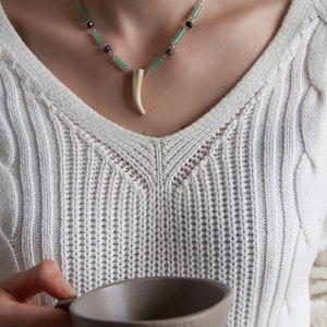Mondo Verde - necklace made of deer antler, Green Aventurine (gemstone), glass beads and stainless steel, Gift wrapping included