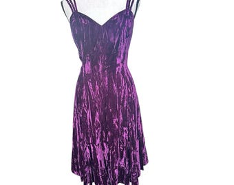 Vintage Positively Ellyn Purple Crushed Velvet Dress Union USA  Size 10/12