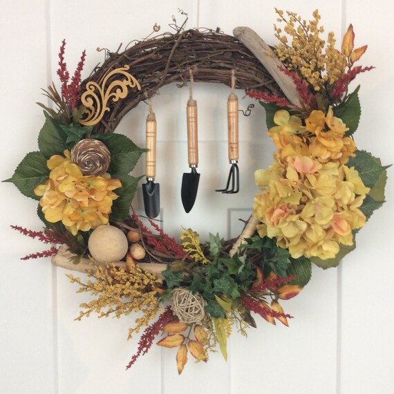 Gardening Wreath 26 Inch Hydrangea Wreath Front Door Wreath All Season Wreath Cottage Wreath Summer Wreath Front Door Made In Canada