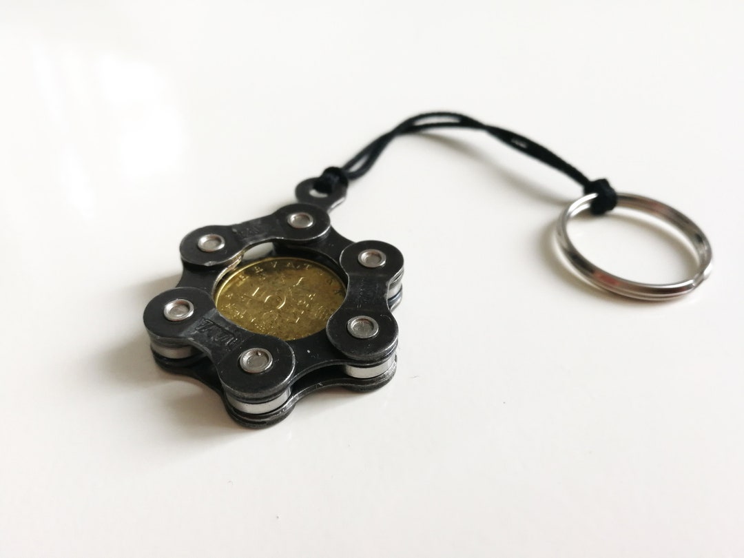 Recycled Bicycle Chain Keychain: Croatian Coin Souvenir - Etsy