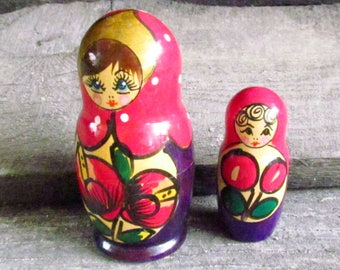 Folk Art Russian doll for kids gift Hand Painted doll Wooden Toy Russian Nesting Dolls Russian doll Babushka Doll Stacking dolls matrioshka