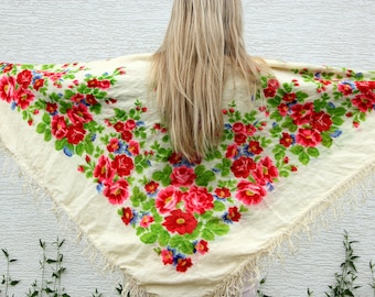 grandmother gift Wool scarf wool shawl floral scarf Vintage shawl Vintage Ukrainian shawl Russian shawl Shawl ivory shawl
