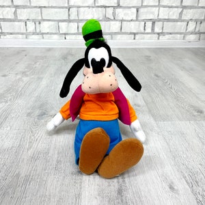 【希少】グーフィー ぬいぐるみ ビンテージ vintage goofy Vintage goofy plush - Etsy 日本