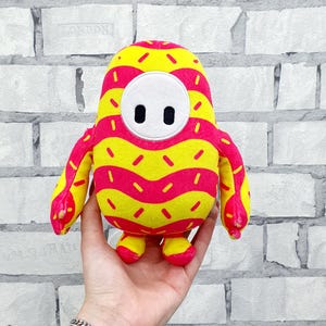 Peluche Ufficiale FALL GUYS: Ultimate Knockout - Pigeon 20 Cm - Morbido E Collezionabile, Giocattolo Per Fan Del Gioco