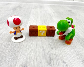 Juego de 3 figuras de plástico de Nintendo Super Mario de 3,5 pulg., Yoshi, dinosaurio, sapo, hongo, Vintage, decoración para tarta para niños, juguete coleccionable, figura de acción para niños