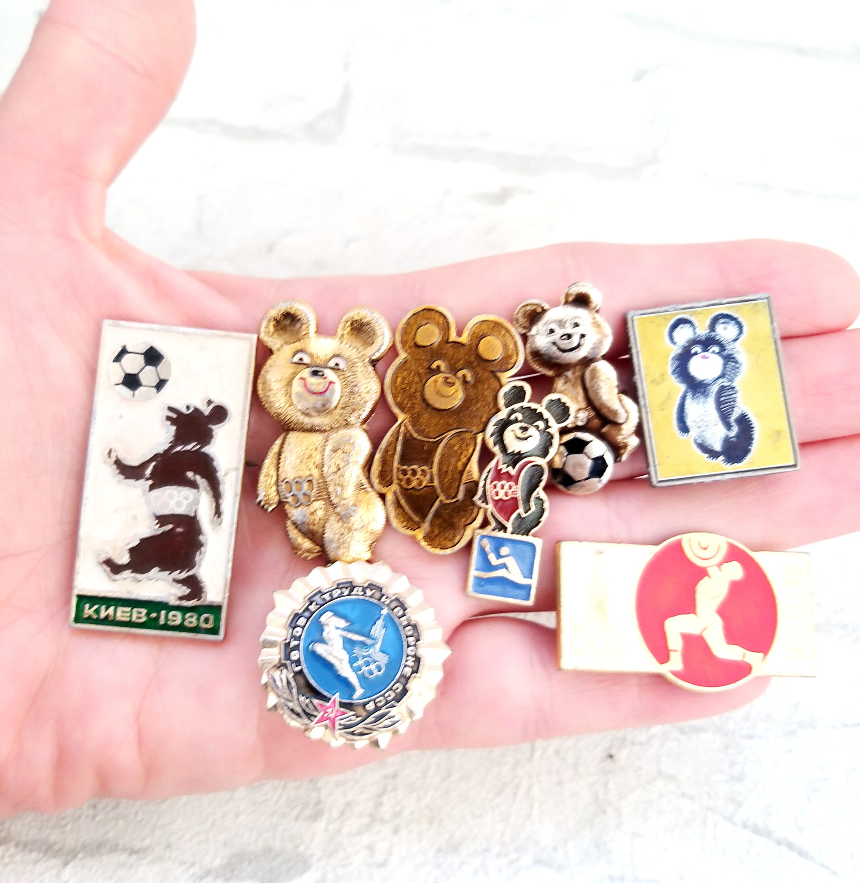 Vintage Soviet Badge Pin Olympic Games Moscow 1980,Bear Olympic,USSR Vintage Soviet Badge Pin Olympic Games Moscow 1980,Bear Olympic,USSR