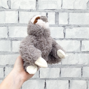 ジェリーキャット なまけもの ぬいぐるみ  Sloth 楽天市場】jellycat ジェリーキャット 正規輸入品 ナマケモノ