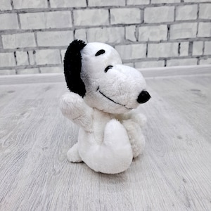 Stuffed peanuts snoopy Plush toys 6.5&quot; Dog Plush toys collectible toy Vintage Stuffed Toy kids Toy  Stuffed Animal Toy Baby toy