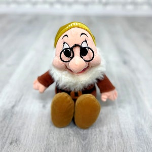 Stuffed Doc Plush toys Vintage Disney Store  toys 14&quot; collectible toy snow white plush Seven Dwarfs  Childrens Toy Stuffed Toy kids Toy