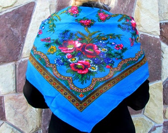 grandmother gift Wool scarf wool shawl floral scarf Vintage shawl Vintage Ukrainian shawl Russian shawl Shawl blue shawl
