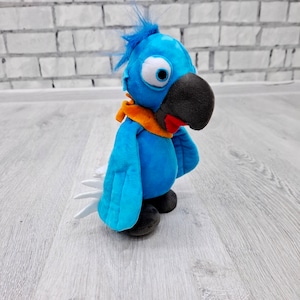 Stuffed Cleo parrot Plush toys Vintage parrot toys 9&quot; collectible toy plush Children&#39;s Toy Stuffed Toy kids Toy  Stuffed bird toy
