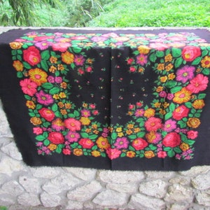 Wool scarf floral scarf Vintage shawl Vintage Ukrainian shawl Russian shawl grandmother gift made in ussr Shawl black shawl image 4