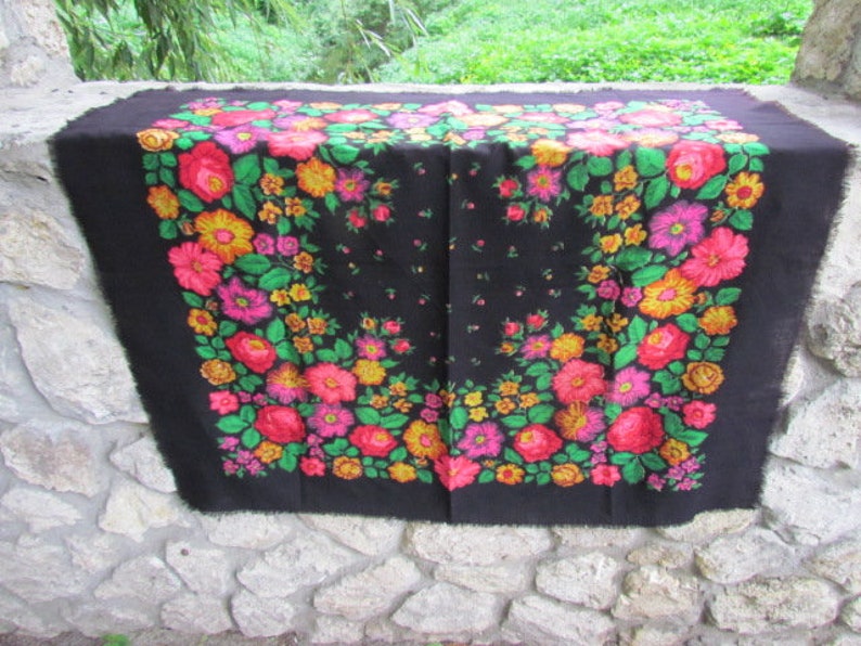 Wool scarf floral scarf Vintage shawl Vintage Ukrainian shawl Russian shawl grandmother gift made in ussr Shawl black shawl image 4