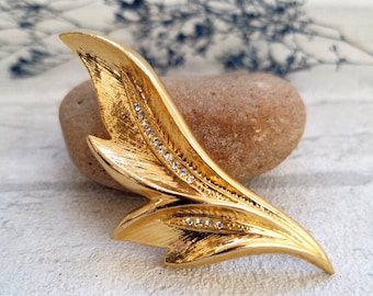 sister gift mother day gift leaf Brooch Vintage Brooch gold brooch romantic jewelry leaf Jewelry Retro jewelry Retro Brooch