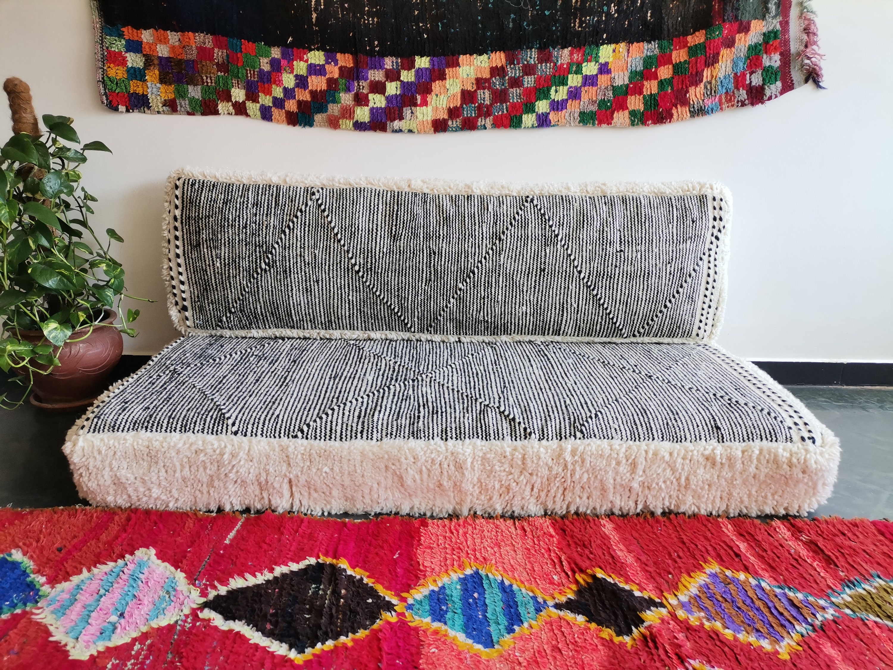 5 Ways To Fill A Large Floor Cushion - Bring On The Boho
