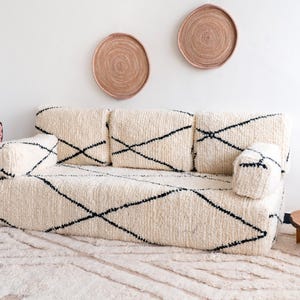 6 ft (180x70x30 cm) Handmade Moroccan Wool Beni Ourain Couch SET : Floor Cushion Set + 2 Armrests