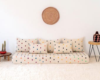 Juego de funda de sofá marroquí blanca hecha a mano de 180 cm (6 pies): cojín de suelo kilim sin relleno de 180 cm (6 pies) con almohadas estilo bohemio