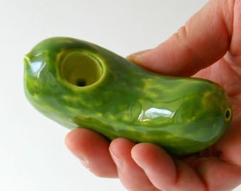 Pickle Pipe Dill Pickle Pipe cool Pipe Kosher Dill Pipe Jewish Deli Pipe Funny Pipe Novelty Pipe Ceramic Pipe Clay Pipe