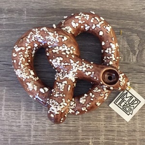 Pretzel Pipe