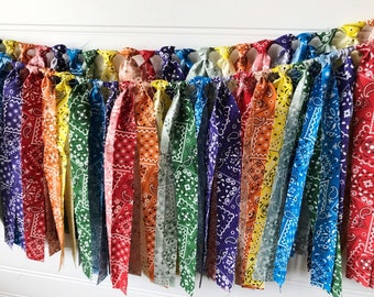 Bandana decor, bandana garland, bandana party decor, western party decor, rodeo party decor, stampede decor, nursery decor, photography prop